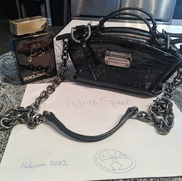 Dolce & Gabbana shoulder bag, croc effect patent black leather w/ chain - Picture 11 of 11